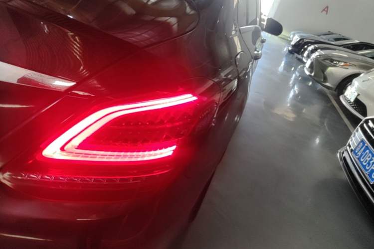 Used Mercedes-Benz C-Class 2020 Restyled C 260 L Sport Edition Right Rear Taillight