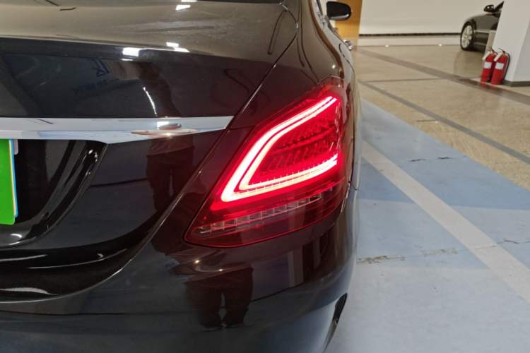 Used Mercedes-Benz C-Class 2020 C 200 L Fashion Edition Sport Version Right Rear Taillight