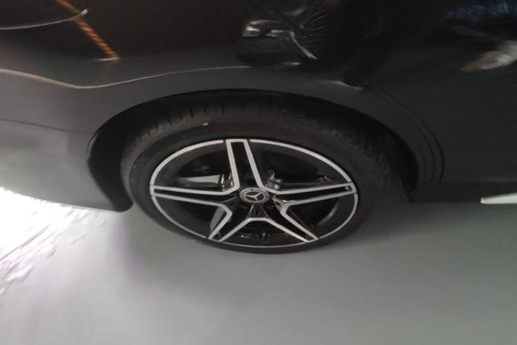 Used Mercedes-Benz C-Class 2020 Restyled C 260 L Sport Edition Right Rear Wheel Hub