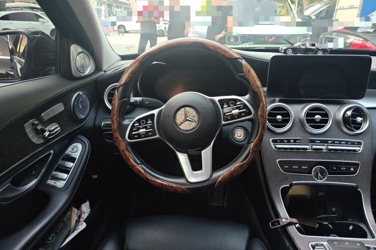 Used Mercedes-Benz C-Class 2020 Facelift C 260 L Steering Wheel