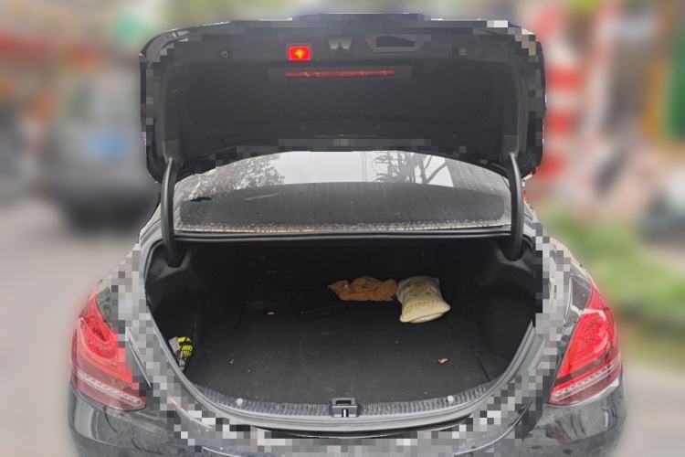 Used Mercedes-Benz C-Class 2020 C 260 L 4MATIC Trunk