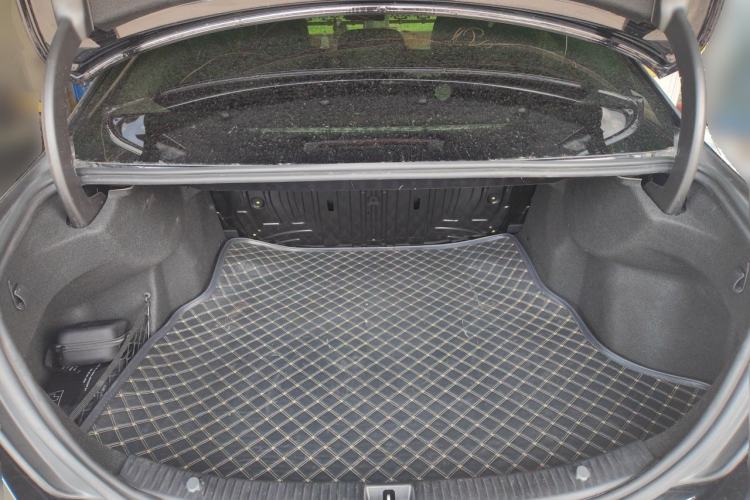 Used Mercedes-Benz C-Class 2020 C 200 L Fashion Edition Sport Version Trunk