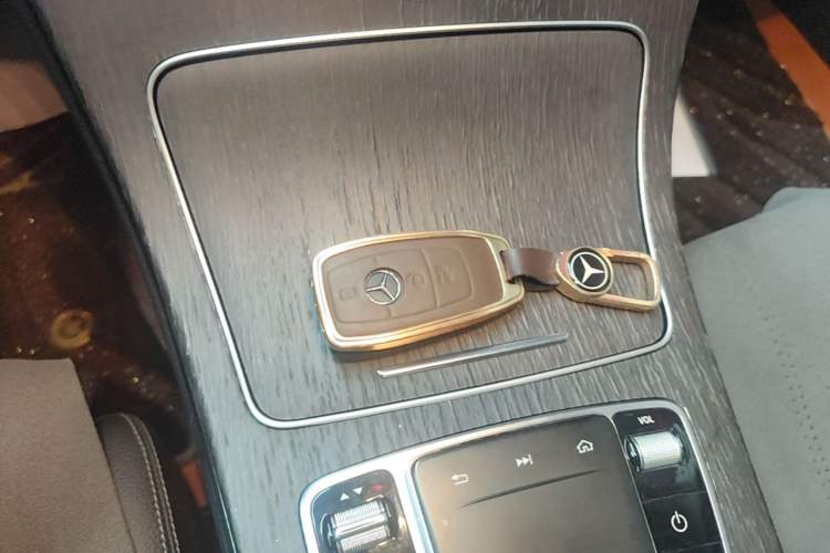 Used Mercedes-Benz C-Class 2020 C 260 L Vehicle Key