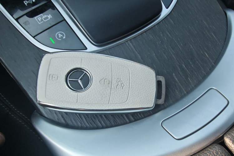 Used Mercedes-Benz C-Class 2020 C 260 L Vehicle Key