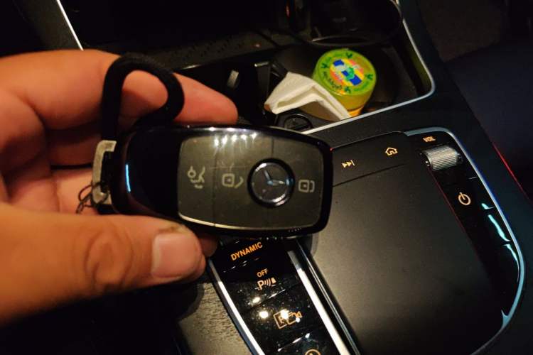 Used Mercedes-Benz C-Class 2020 C 260 L Sport Edition Vehicle Key
