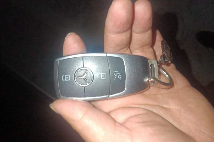 Used Mercedes-Benz C-Class 2020 C 260 L Sport Edition Vehicle Key