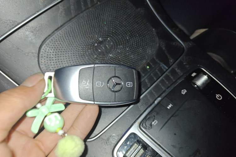 Used Mercedes-Benz C-Class 2020 Restyled C 200 L Dynamic Sports Edition Vehicle Key
