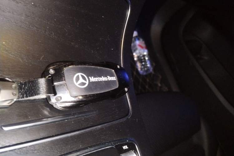 Used Mercedes-Benz C-Class 2020 C 260 L Sport Edition Vehicle Key