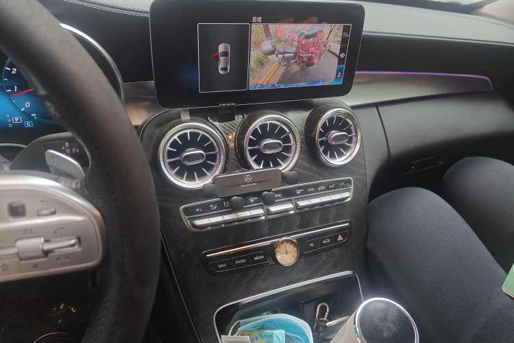 Used Mercedes-Benz C-Class 2020 C 200 L Fashion Edition Sport Version Audio And AC Panel