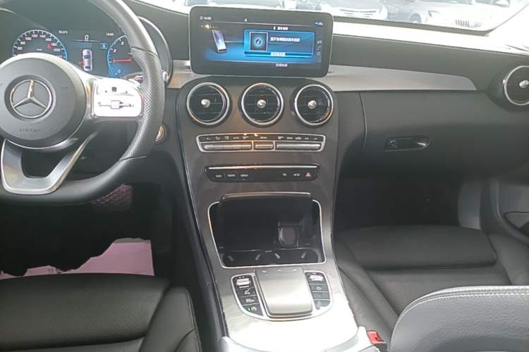 Used Mercedes-Benz C-Class 2020 Restyled C 200 L Fashion Edition Sport Version Audio And AC Panel