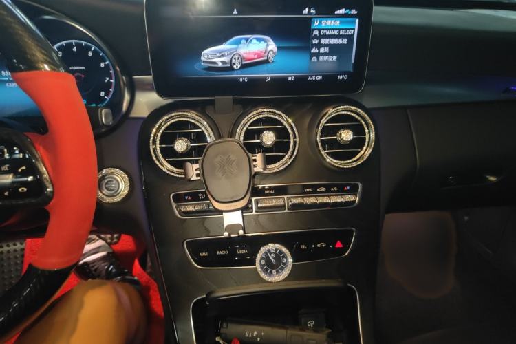 Used Mercedes-Benz C-Class 2020 Facelifted C 260 Estate Audio And AC Panel