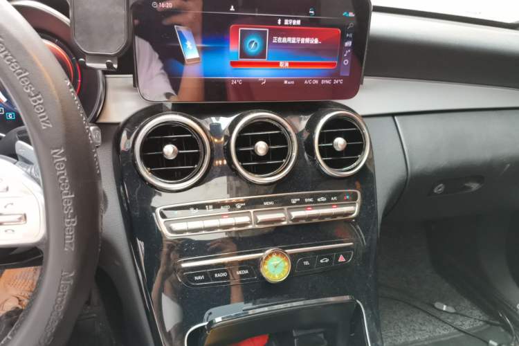 Used Mercedes-Benz C-Class 2020 C 260 Sport Edition Audio And AC Panel