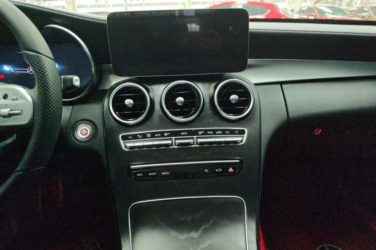 Used Mercedes-Benz C-Class 2020 Restyled C 260 L Sport Edition Audio And AC Panel