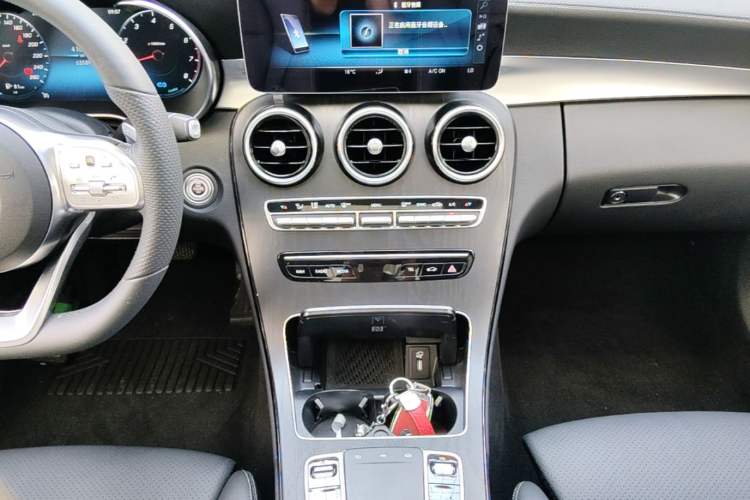 Used Mercedes-Benz C-Class 2020 Restyled C 260 L Sport Edition Audio And AC Panel