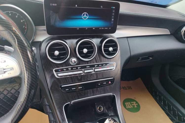 Used Mercedes-Benz C-Class 2020 Restyled C 200 L Fashion Edition Sport Version Audio And AC Panel