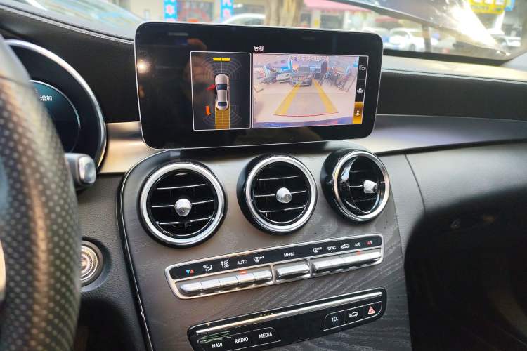 Used Mercedes-Benz C-Class 2020 C 260 L Sport Edition Audio And AC Panel