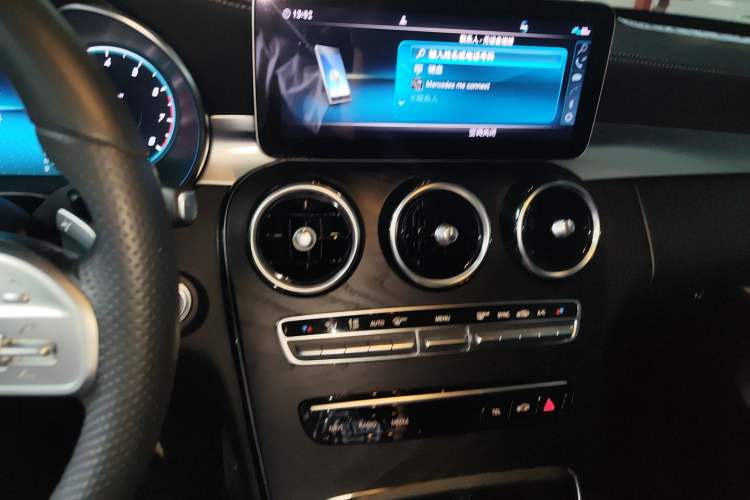 Used Mercedes-Benz C-Class 2020 C 260 L Sport Edition Audio And AC Panel