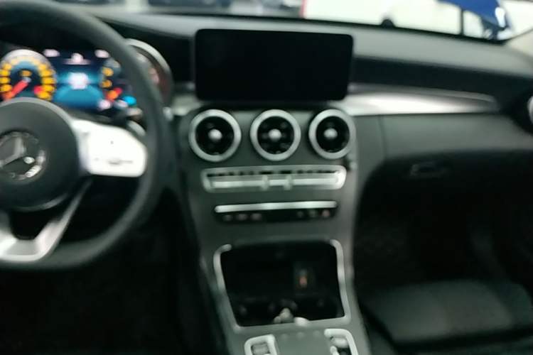 Used Mercedes-Benz C-Class 2020 Restyled C 260 L Sport Edition Audio And AC Panel