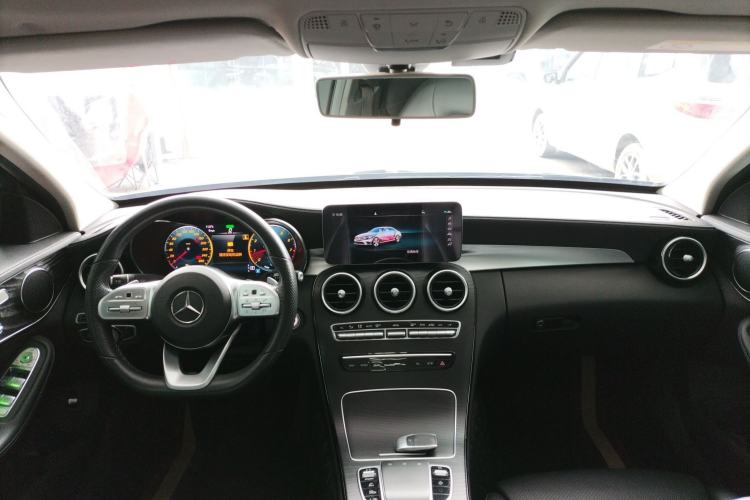 Used Mercedes-Benz C-Class 2020 C 260 L Sport Edition Center Console