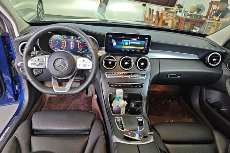 Used Mercedes-Benz C-Class 2020 Restyled C 260 L Sport Edition Center Console