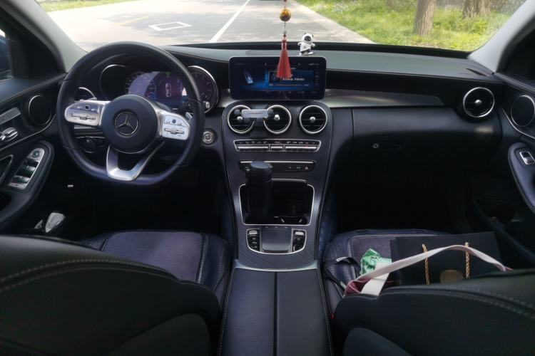 Used Mercedes-Benz C-Class 2020 C 260 L Sport Edition Center Console