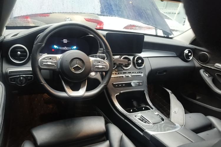 Used Mercedes-Benz C-Class 2020 C 200 L Fashion Edition Sport Version Center Console
