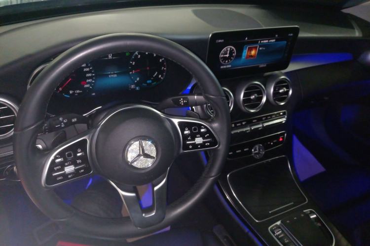 Used Mercedes-Benz C-Class 2020 C 260 Estate Center Console