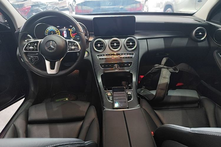 Used Mercedes-Benz C-Class 2020 Restyled C 200 Estate Center Console