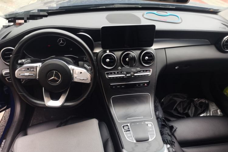 Used Mercedes-Benz C-Class 2020 C 260 L Sport Edition Center Console