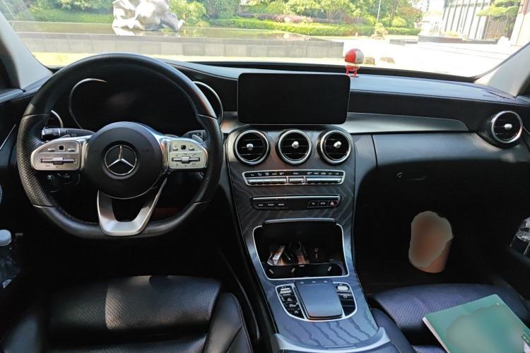 Used Mercedes-Benz C-Class 2020 C 260 L Sport Edition Center Console
