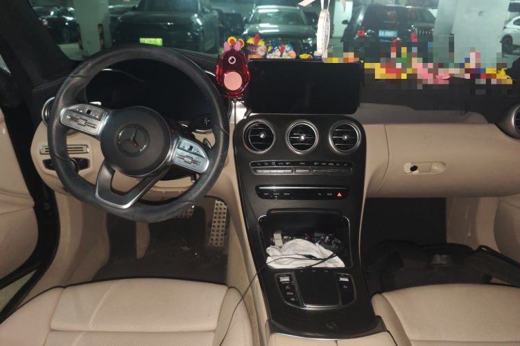 Used Mercedes-Benz C-Class 2020 C 200 Coupe Center Console