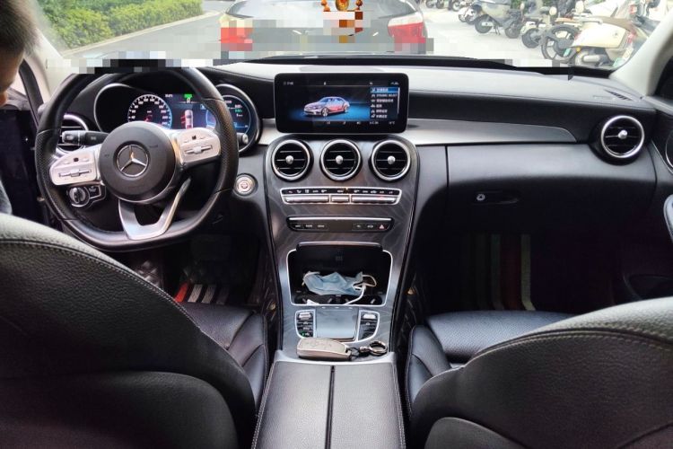 Used Mercedes-Benz C-Class 2020 C 260 L Sport Edition Center Console