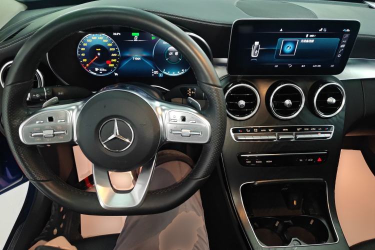 Used Mercedes-Benz C-Class 2020 Restyled C 260 L Sport Edition Center Console