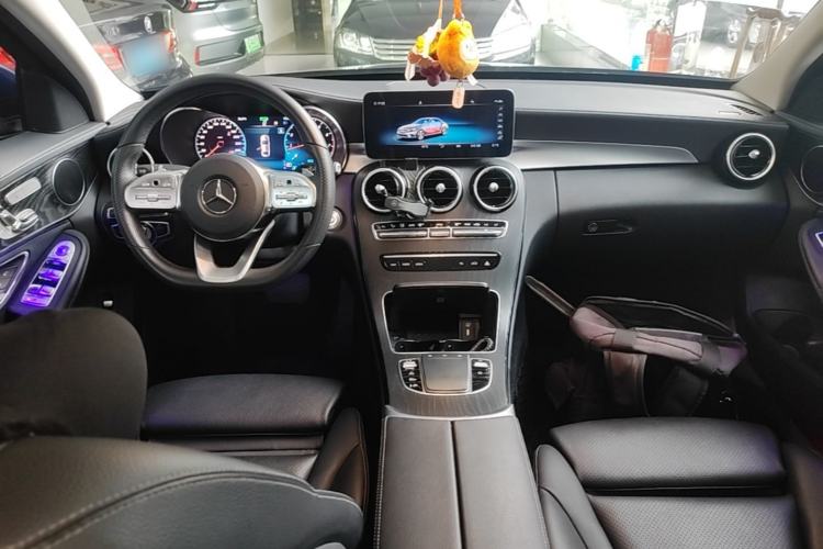 Used Mercedes-Benz C-Class 2020 C 260 L Sport Edition Center Console