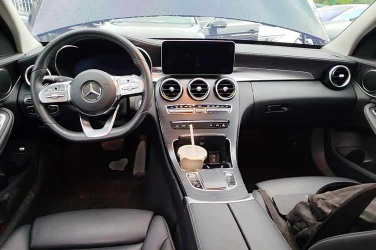 Used Mercedes-Benz C-Class 2020 C 260 L Sport Edition Center Console