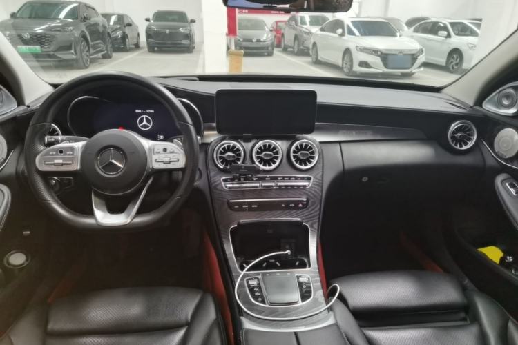 Used Mercedes-Benz C-Class 2020 C 260 L Sport Edition Center Console