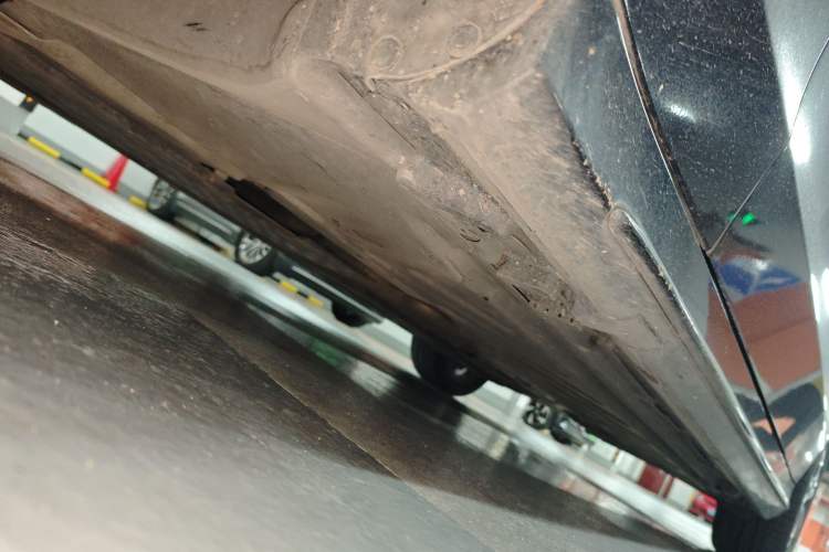 Used Mercedes-Benz C-Class 2020 C 260 Sport Edition Chassis Front Left