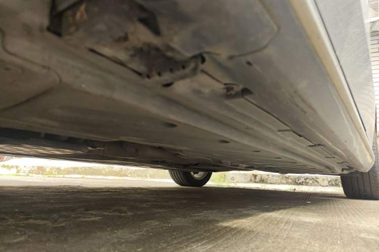 Used Mercedes-Benz C-Class 2020 Restyled C 260 L Sport Edition Chassis Front Left