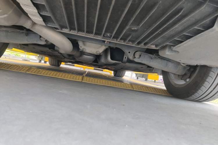 Used Mercedes-Benz C-Class 2020 Updated C 200 L Fashion Edition Chassis Rear