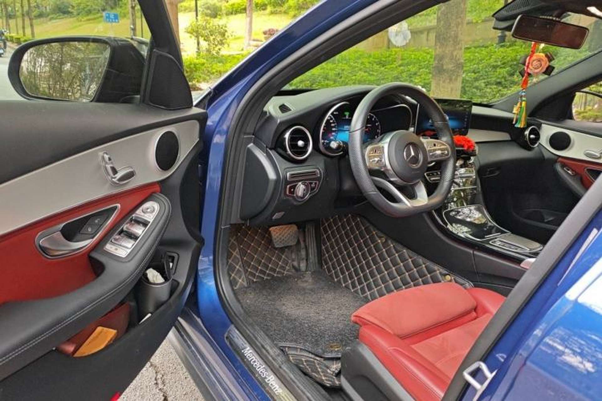Used Mercedes-Benz C-Class 2020 Restyled C 260 Sport Edition Driver Seat