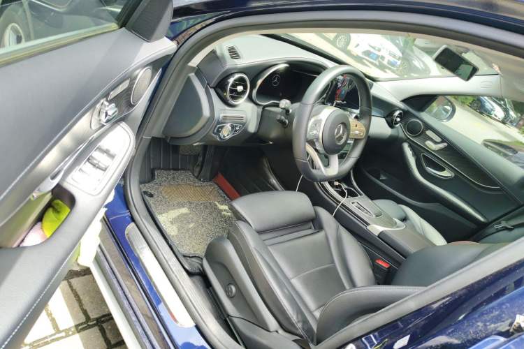 Used Mercedes-Benz C-Class 2020 C 260 L Sport Edition Driver Seat