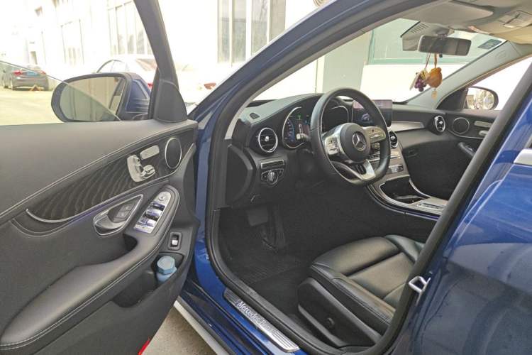 Used Mercedes-Benz C-Class 2020 C 260 L Sport Edition Driver Seat