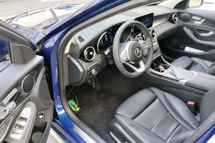 Used Mercedes-Benz C-Class 2020 Restyled C 260 L Sport Edition Driver Seat