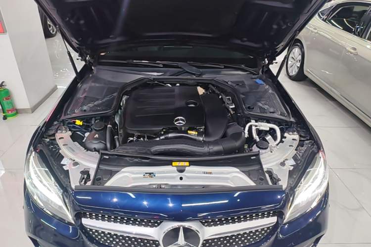 Used Mercedes-Benz C-Class 2020 C 260 L Sport Edition Engine Bay