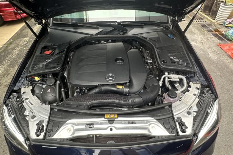 Used Mercedes-Benz C-Class 2020 Restyled C 260 L Sport Edition Engine Bay