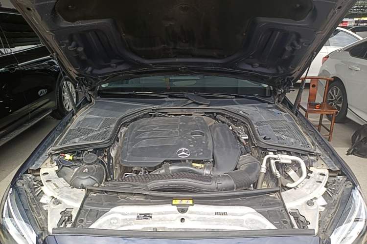 Used Mercedes-Benz C-Class 2020 Restyled C 200 L Fashion Edition Sport Version Engine Bay
