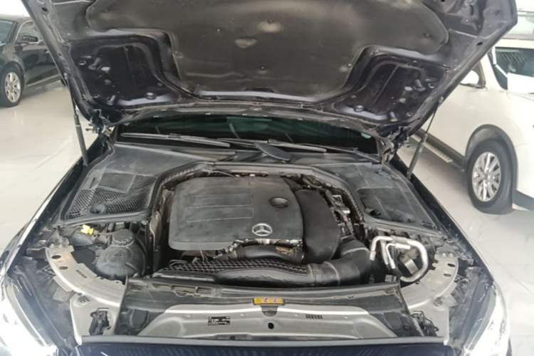 Used Mercedes-Benz C-Class 2020 Restyled C 200 L Fashion Edition Sport Version Engine Bay