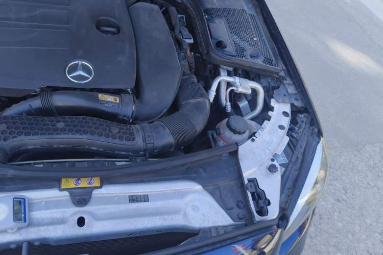 Used Mercedes-Benz C-Class 2020 C 260 L Sport Edition Engine Bay Left