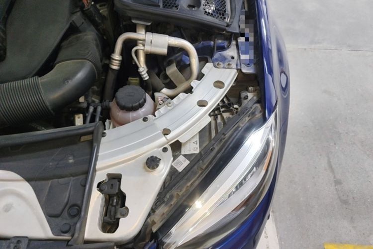 Used Mercedes-Benz C-Class 2020 C 260 Coupe Engine Bay Left