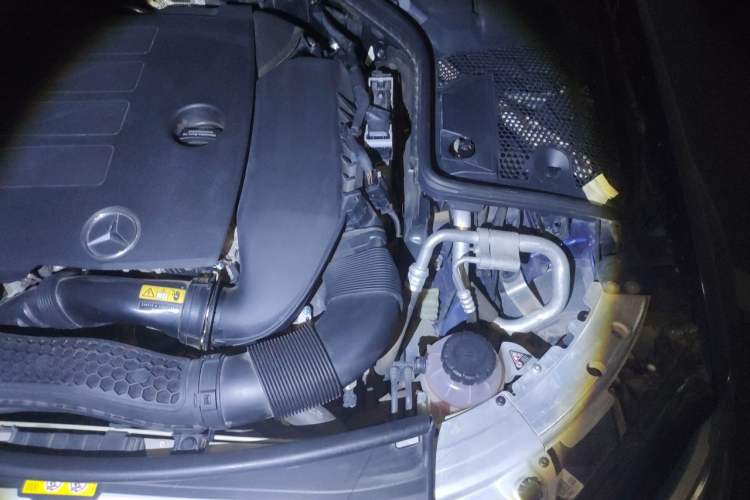 Used Mercedes-Benz C-Class 2020 C 260 L Sport Edition Engine Bay Left